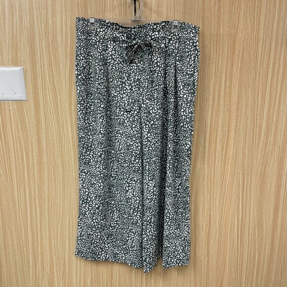 DR2 green print pants size large - Picture 1 of 6